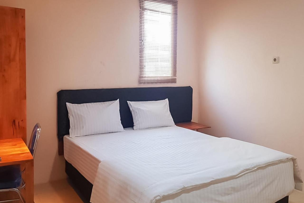 Waringin Residence RedPartner Medan Eksteriør billede