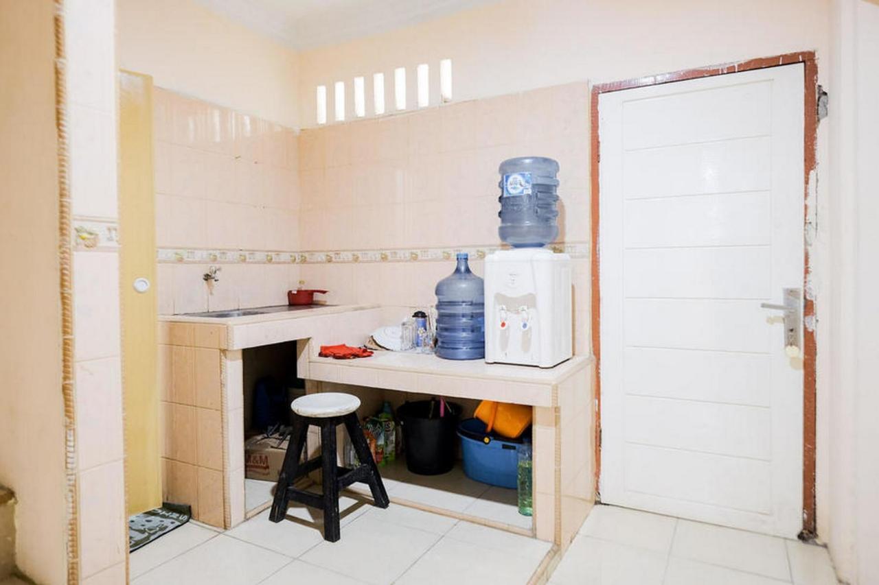 Waringin Residence RedPartner Medan Eksteriør billede